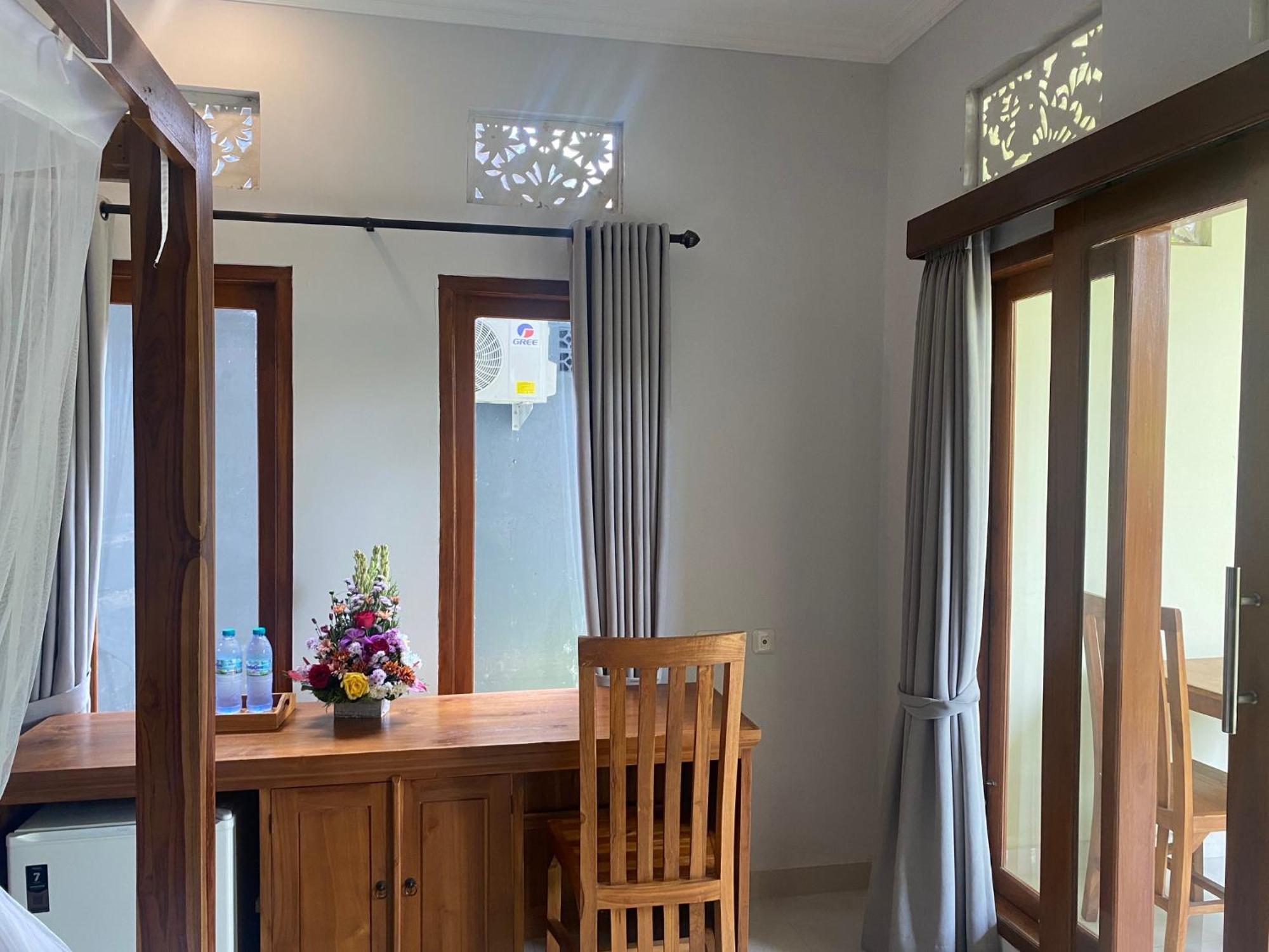 Gus Arditya Homestay Ubud  Luaran gambar